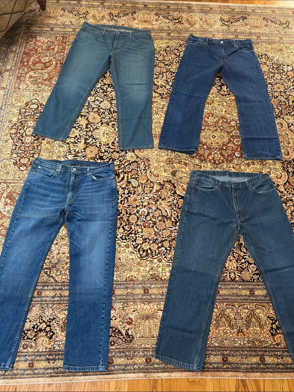 LEVI’S Four!!! Pair Bundle 40/32